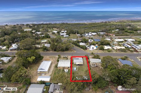 32 Moore Park Rd, Moore Park Beach, QLD 4670