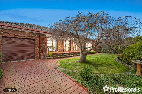 32 Country Club Dr, Chirnside Park, VIC 3116