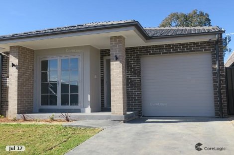 13 Winn Gr, Camden, NSW 2570