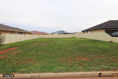 10 Graves Pl, Griffith, NSW 2680