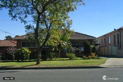 16 Surrey Ave, Georges Hall, NSW 2198