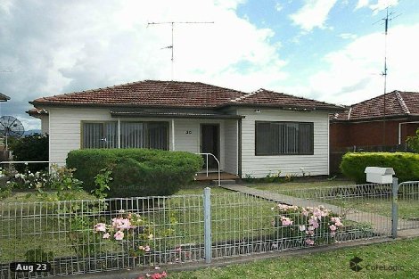 30 Weringa Ave, Lake Heights, NSW 2502