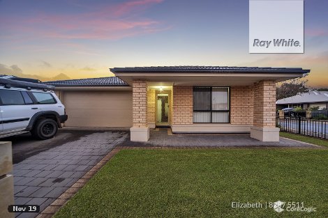 17 Riesling Cres, Andrews Farm, SA 5114