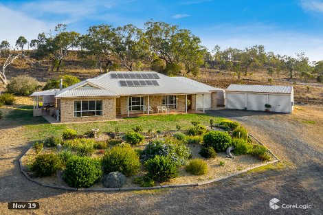 466 Hennessey Rd, Cambooya, QLD 4358