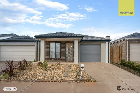 35 Mapleton Bvd, Melton South, VIC 3338