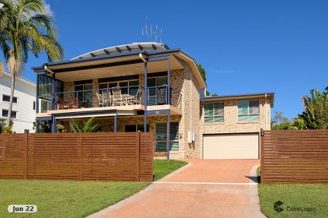 32 Tingira Cl, Rainbow Beach, QLD 4581