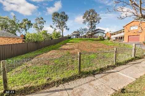 38 Herbert Ave, Strathdale, VIC 3550