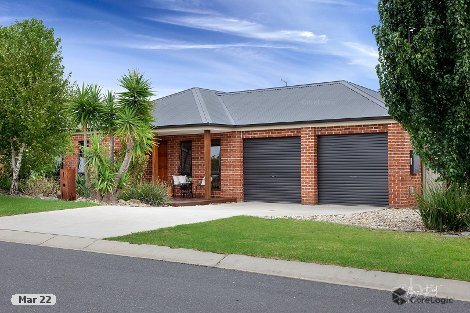 13 Fitzroy St, West Wodonga, VIC 3690