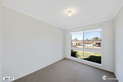 32 Holman Pl, St Helens Park, NSW 2560