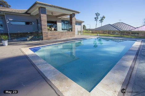 27 Medinah Ave, Luddenham, NSW 2745