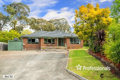 10 Grand Panorama Ct, Launching Place, VIC 3139