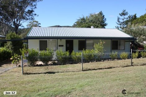 12 Down St, Esk, QLD 4312