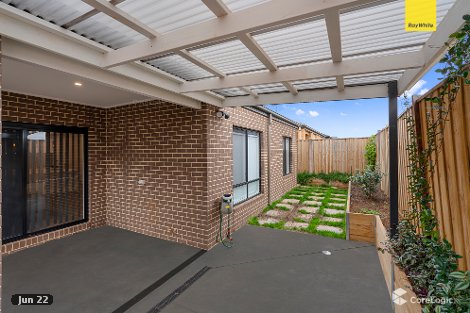 29 Houston Dr, Thornhill Park, VIC 3335