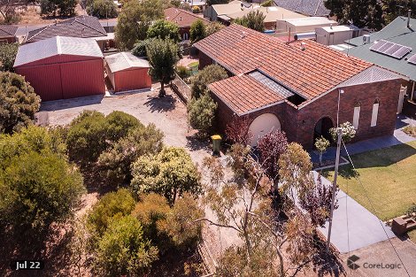 16 Hough St, Narrogin, WA 6312