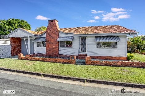 15 Pearl St, Scarborough, QLD 4020