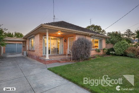 21 Alexander Ave, Wendouree, VIC 3355