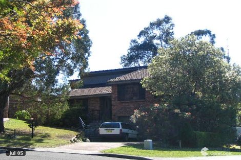 9 Erlinya Pl, Cordeaux Heights, NSW 2526