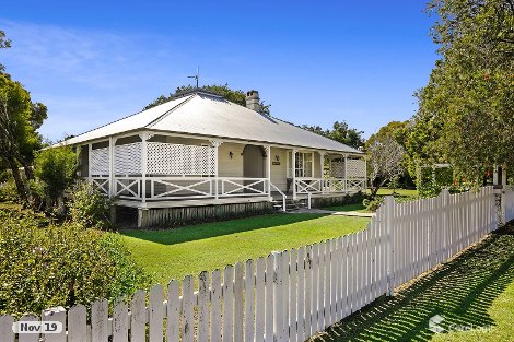 18 Sharp St, Crows Nest, QLD 4355