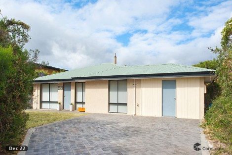 33 Marmaduke Point Dr, Gnarabup, WA 6285