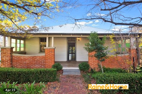 24 White St, East Tamworth, NSW 2340