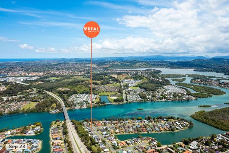 33 Blue Waters Cres, Tweed Heads West, NSW 2485