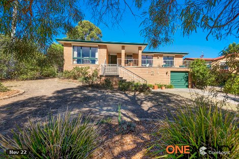 60 Baracchi Cres, Giralang, ACT 2617