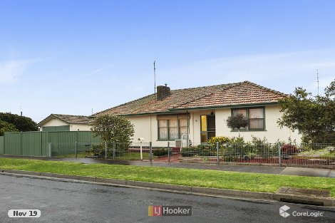 24 Churchill Sq, Colac, VIC 3250