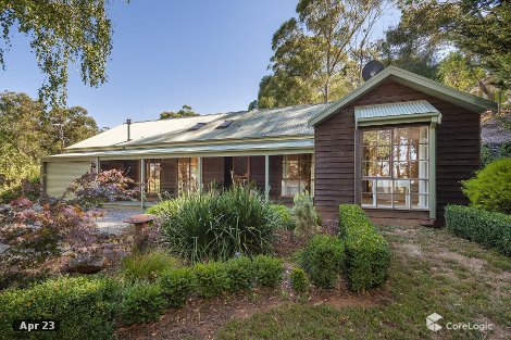 30 Blanche Pde, Mount Macedon, VIC 3441