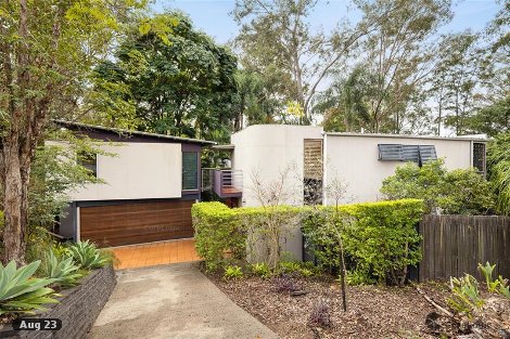 141 Chapel Hill Rd, Chapel Hill, QLD 4069