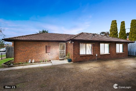 5 Cooper St, Melton South, VIC 3338