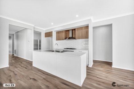 39 Largo Cct, Junction Village, VIC 3977