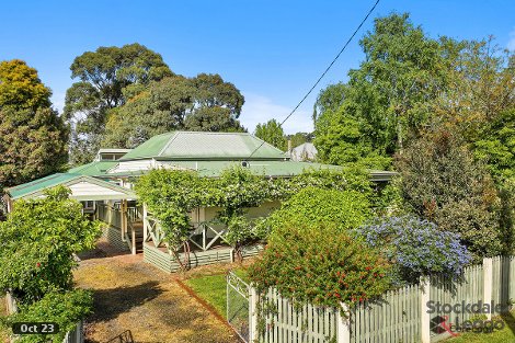 16 Giles St, Mirboo North, VIC 3871