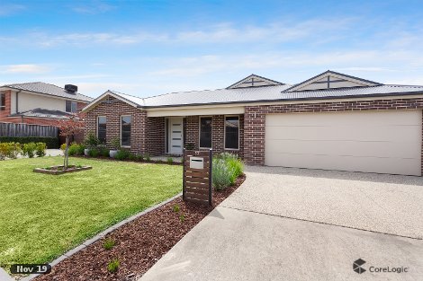 17 Royanne Cl, Bunyip, VIC 3815