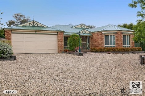 20 Walter Way, Cranbourne South, VIC 3977