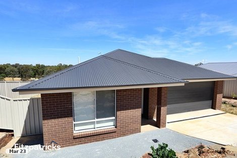 9 Sunvale Cres, Estella, NSW 2650