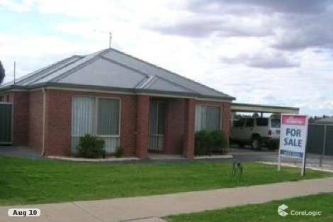 3 Anniversary Dr, Robinvale, VIC 3549