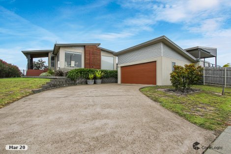 11 Bream Rd, Lake Tyers Beach, VIC 3909