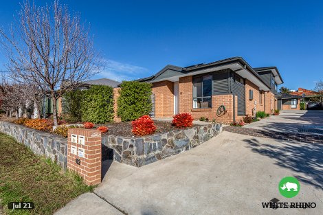 1/102 Uriarra Rd, Crestwood, NSW 2620