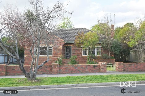 11 Hammer St, Flora Hill, VIC 3550