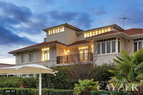 70 Esplanade West, Port Melbourne, VIC 3207