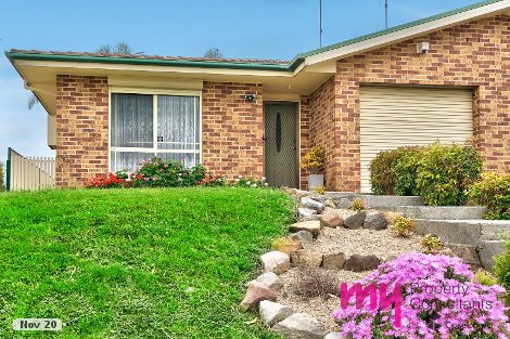 1/6 Crommelin Cres, St Helens Park, NSW 2560