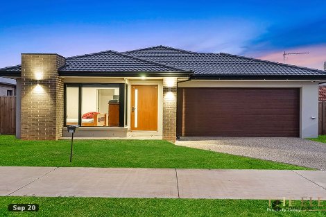 130 Stonehill Dr, Maddingley, VIC 3340