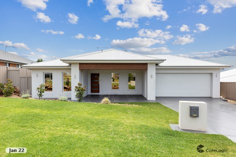 16 Pooginook Pl, Bourkelands, NSW 2650