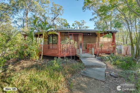 28 Gordon Cres, Withcott, QLD 4352