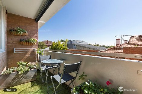 4/88 Addison St, Elwood, VIC 3184