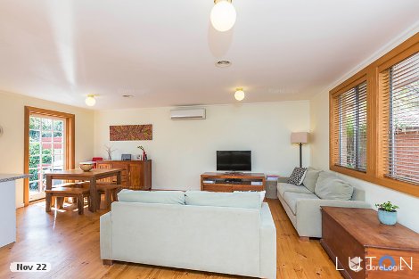 9 Hellyer St, Holder, ACT 2611