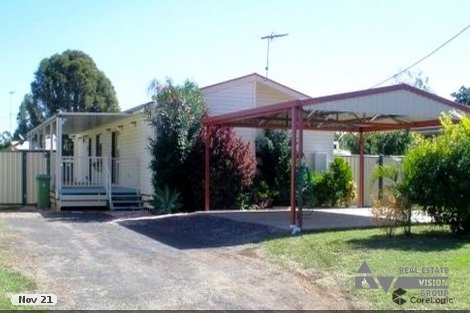 14 Long St, Blackwater, QLD 4717