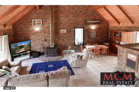 109 Falconer Rd, Woodhill, QLD 4285