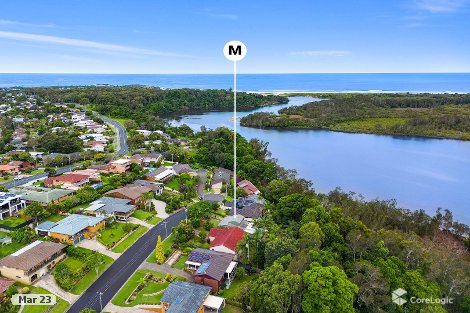 17 Cunningham Cres, Sawtell, NSW 2452