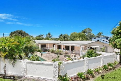 36 Tamarind St, Holloways Beach, QLD 4878